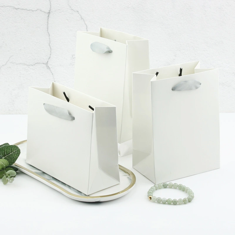 Wysokiej jakości torby na prezenty z teksturowanego papieru